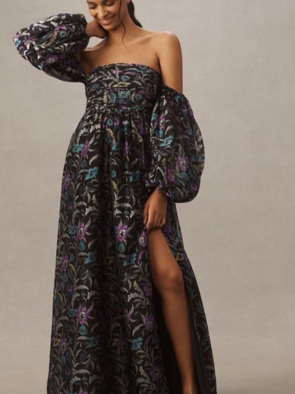 Anthropologie BHLDN 
Alissa Off-The-Shoulder Organza Maxi
Z9